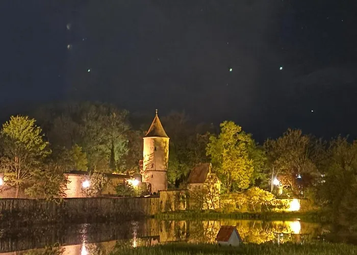 Dinkelsbuehler Altstadthaeuschen